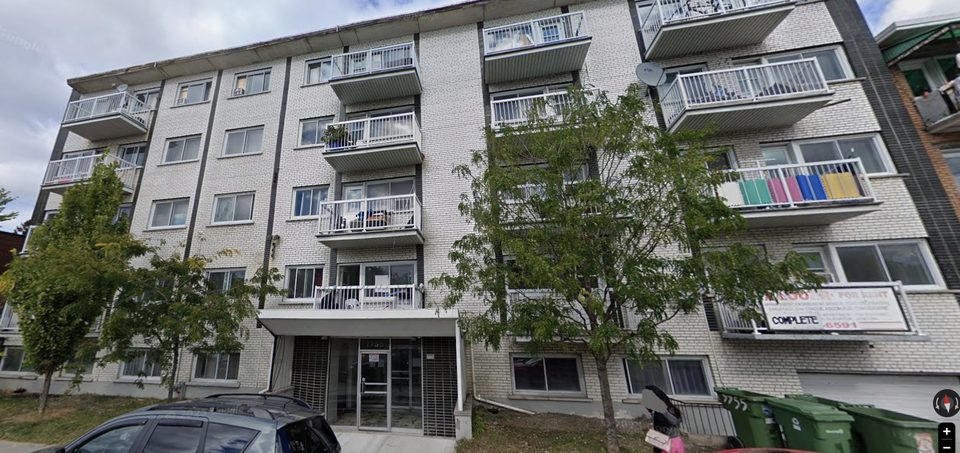 Immeuble locatif, 7755 boulevard de l'Acadie, Montréal